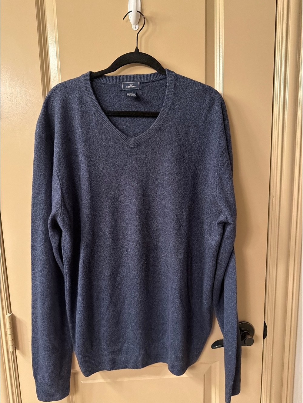 Dockers Men's XL V-Neck Sweater 100% Acrylic Blue